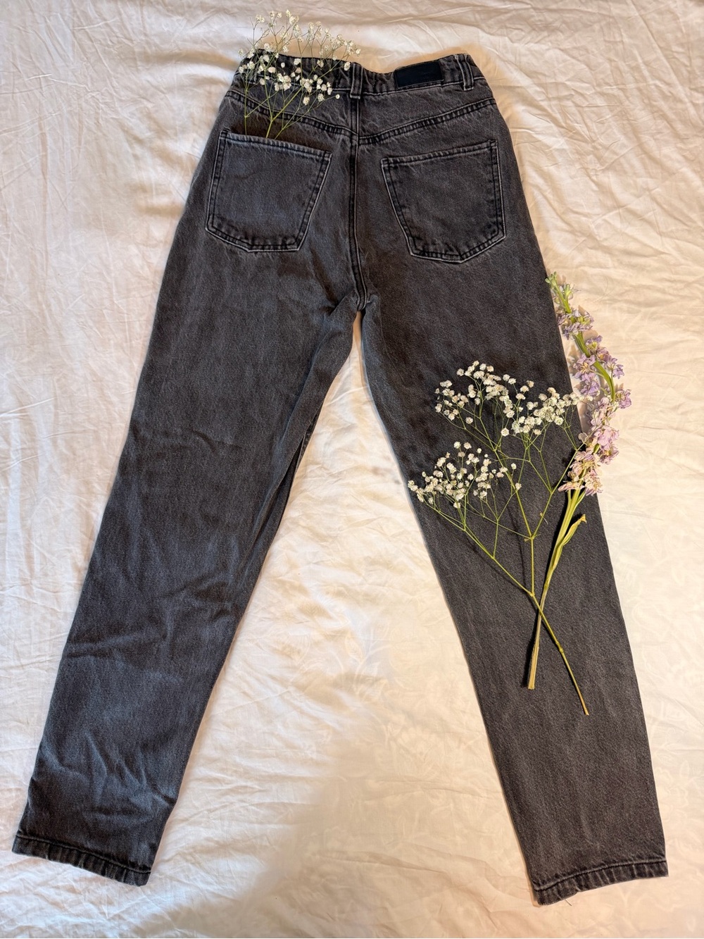 twik High-Rise Straight Legged Mom Jeans in Charcoal Black